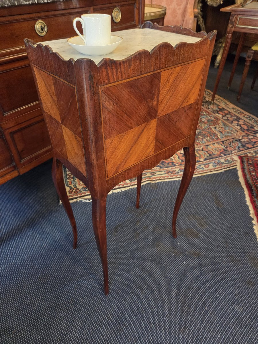 Table chiffonnière d'époque Louis XV en bois de placage et acajou-photo-4