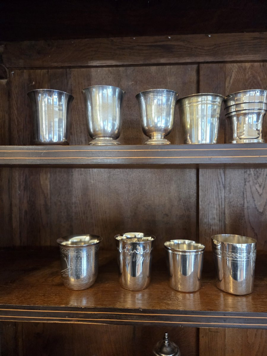 Ensemble de 28 timbales en métal argenté XIXème et XXème siècle .-photo-3