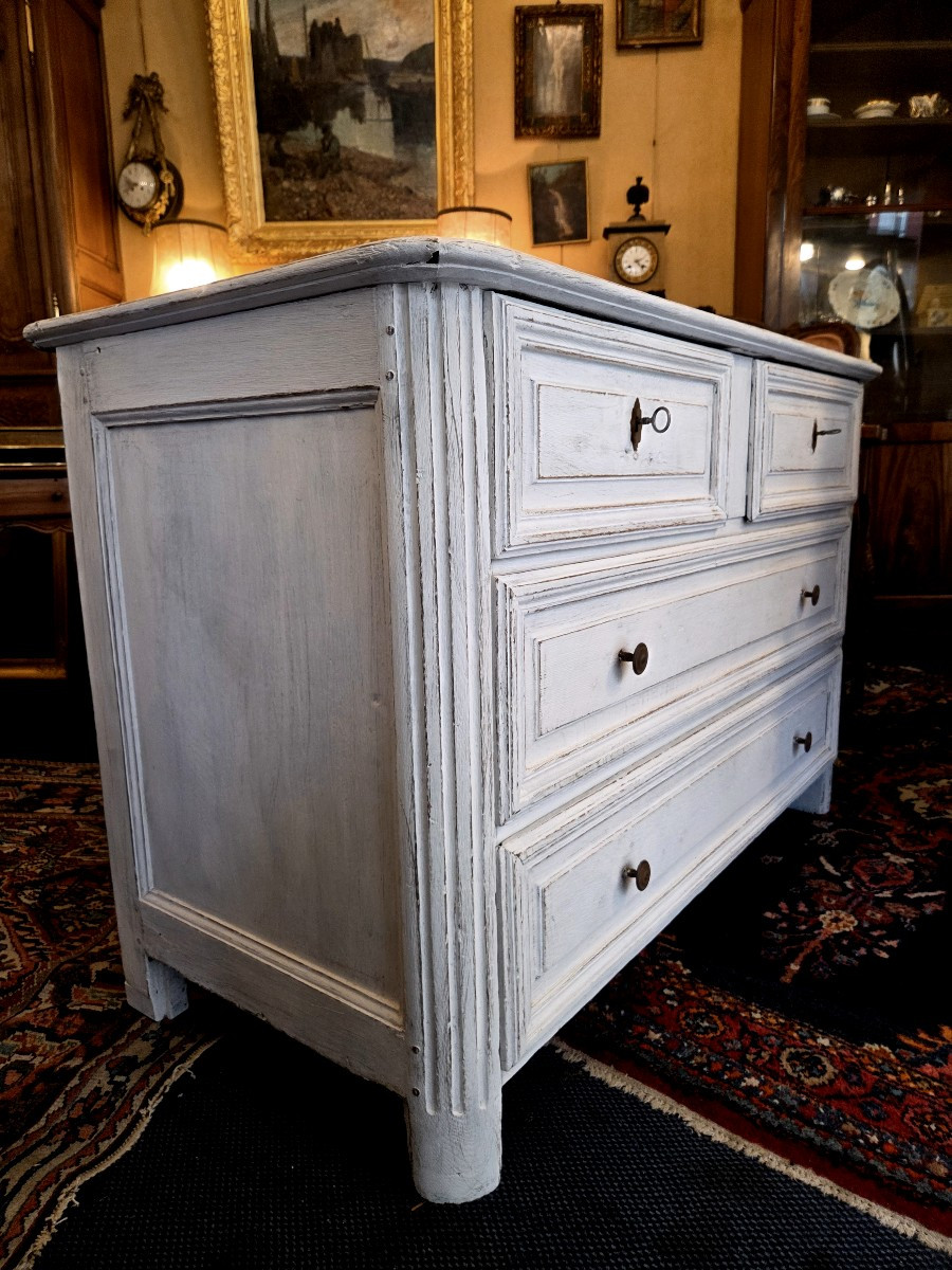 18th Century Painted Wooden Chest Of Drawers.