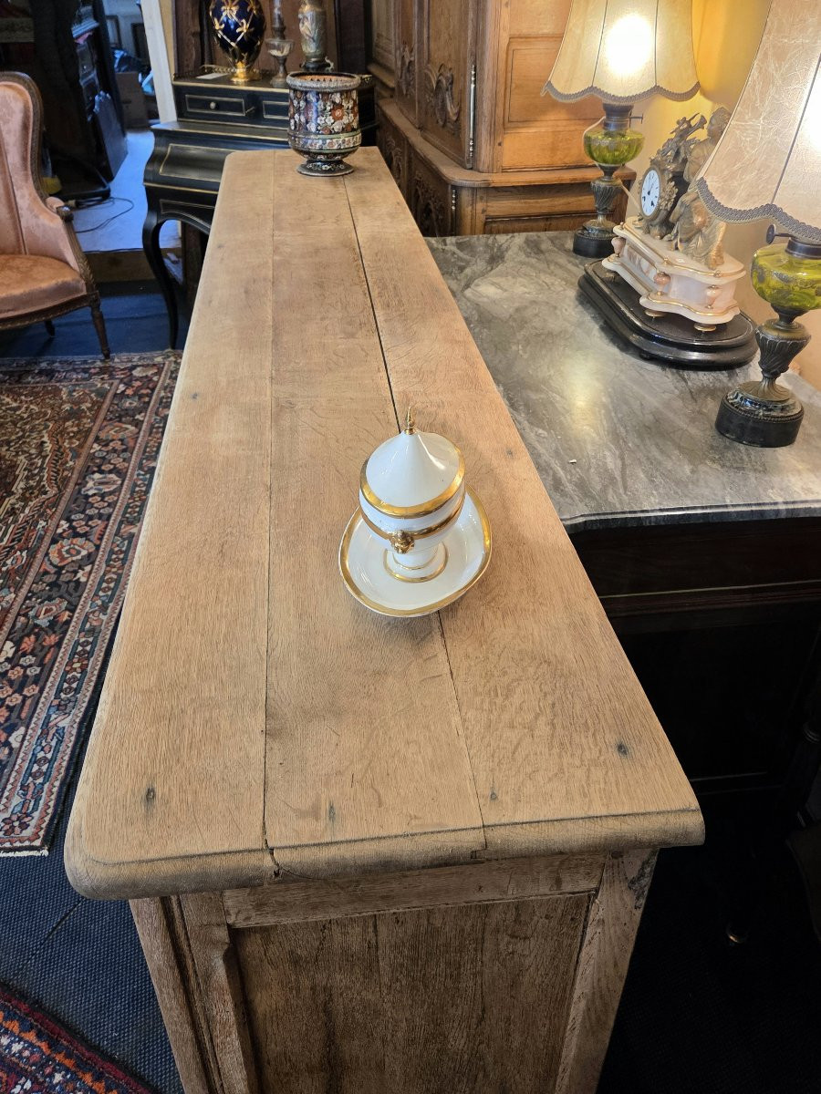 Buffet , enfilade à quatre portes et trois tiroirs en chêne éclairci fin XIXème .-photo-3