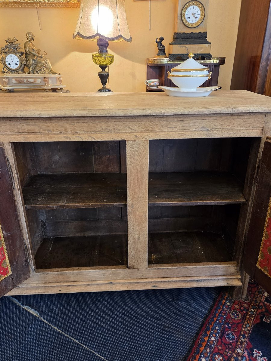 Buffet , enfilade à quatre portes et trois tiroirs en chêne éclairci fin XIXème .-photo-2