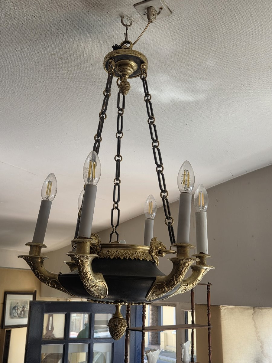 Lustre de style Empire en bronze doré et peint à sept lumières-photo-3