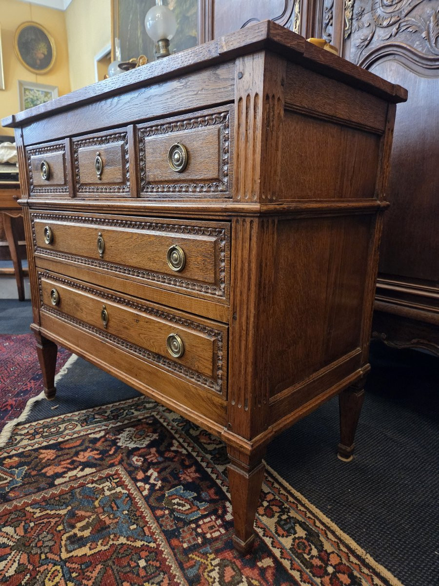Small Louis XVI Style Norman Chest Of Drawers In Carved Oak-photo-3