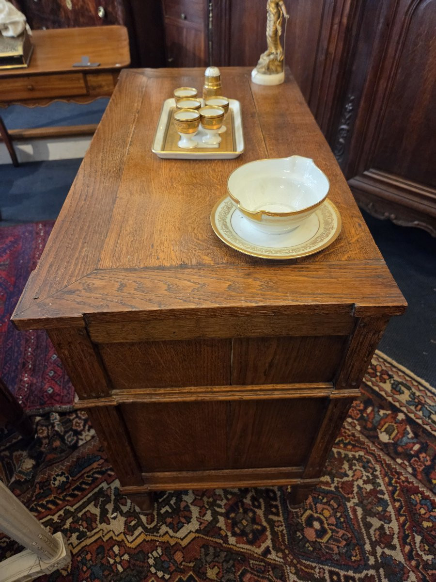 Small Louis XVI Style Norman Chest Of Drawers In Carved Oak-photo-5