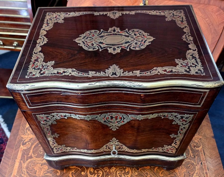 Cave à liqueurs d'époque Napoléon III