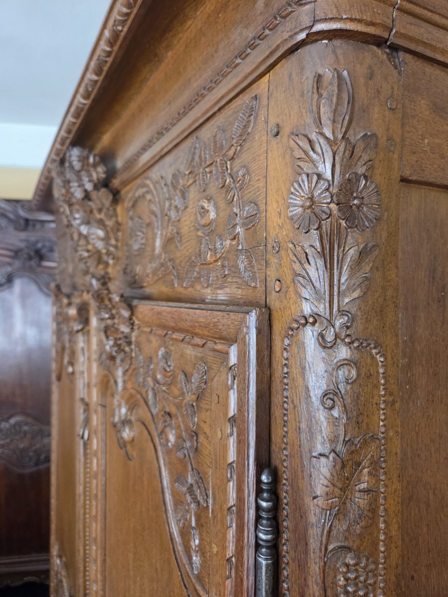 Small 19th-century Normandy-style Cabinet Made Of Carved Oak.-photo-3