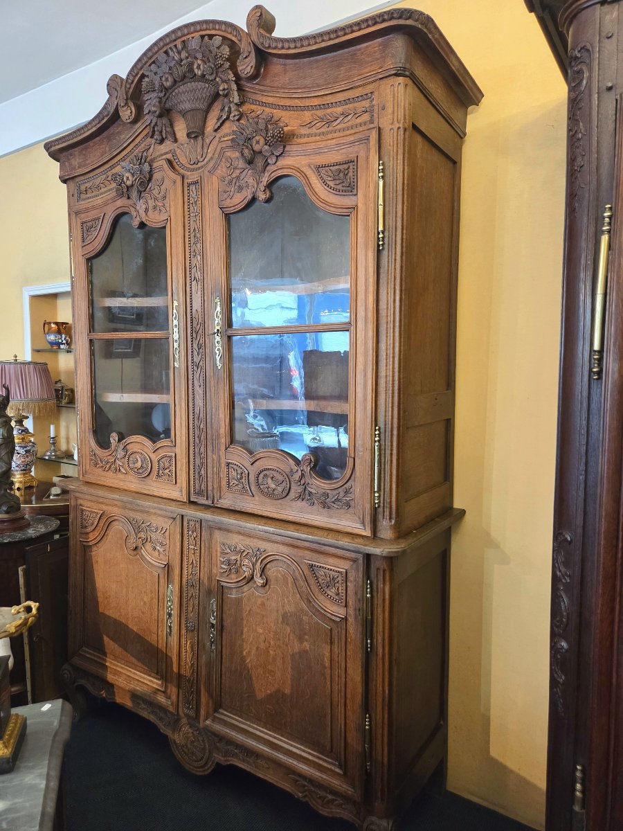 19th-century Two-section Normandy-cauchois Sideboard In Carved Oak