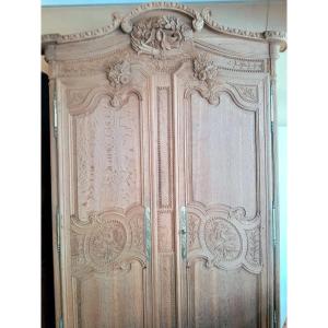 Norman Wardrobe Called "wedding" From The Pays De Caux In Oak, 19th Century.