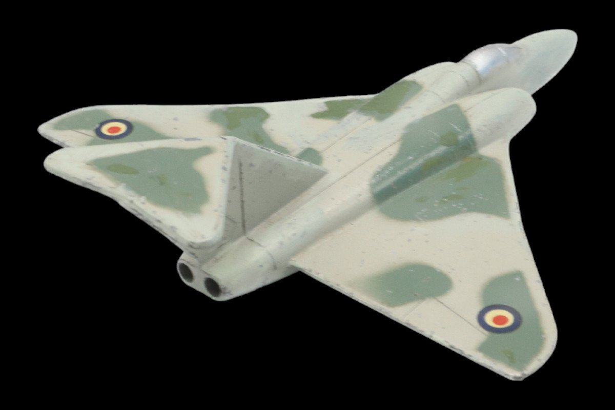 LOT MINIATURES AVIONS / jouets anciens-photo-4