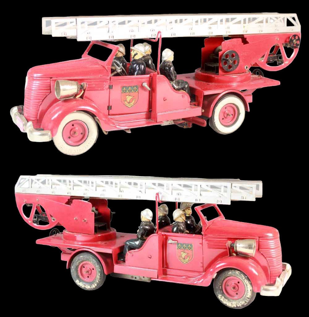 CAMION DE POMPIER VéBé 1950