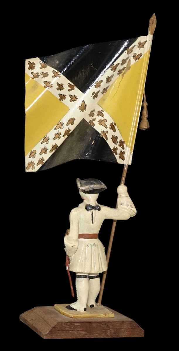 Porte-drapeau Figurines par Gaston AUGER vers 1950-photo-1