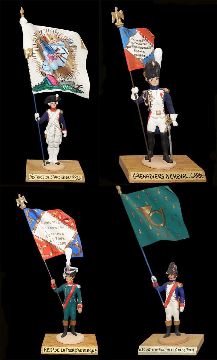 Figurine porte-drapeau 1960 par Guy RENAUD.