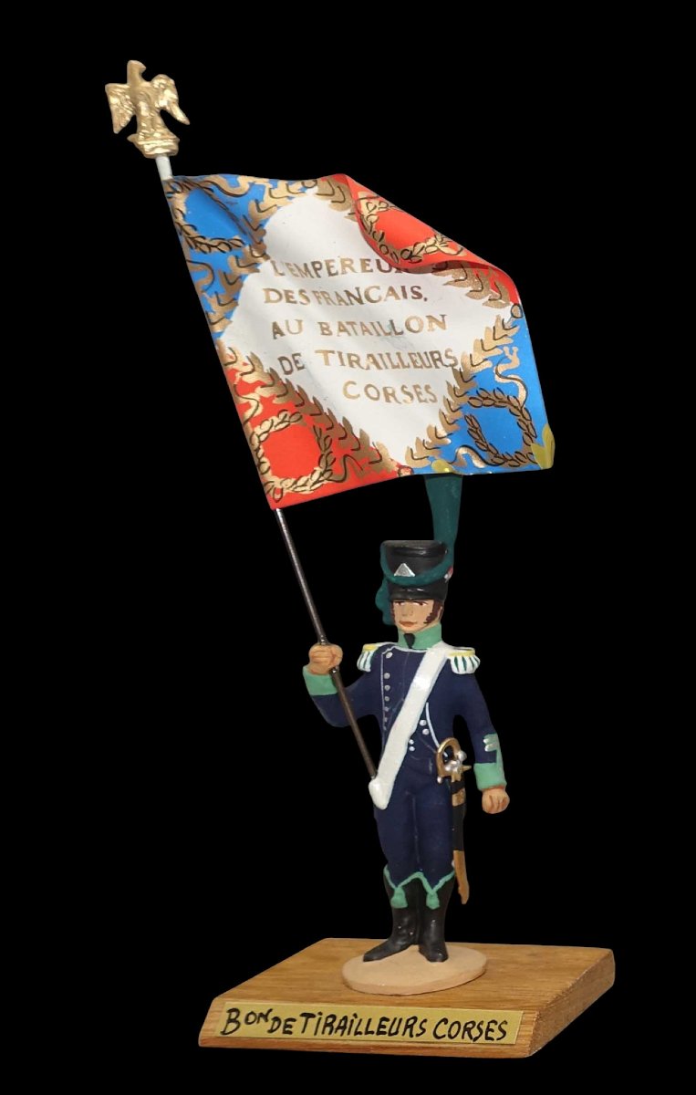 Figurines porte-drapeau 1960 par Guy RENAUD.-photo-3