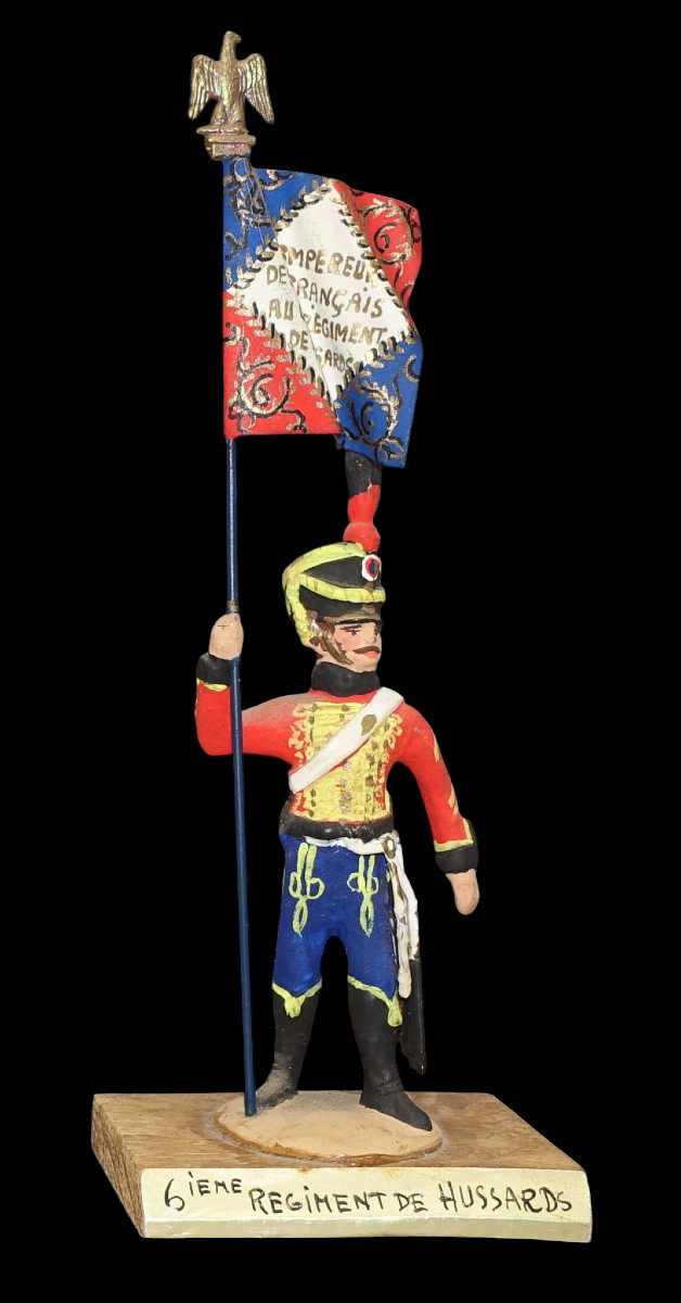 Figurines porte-drapeau 1960 par Guy RENAUD.-photo-1