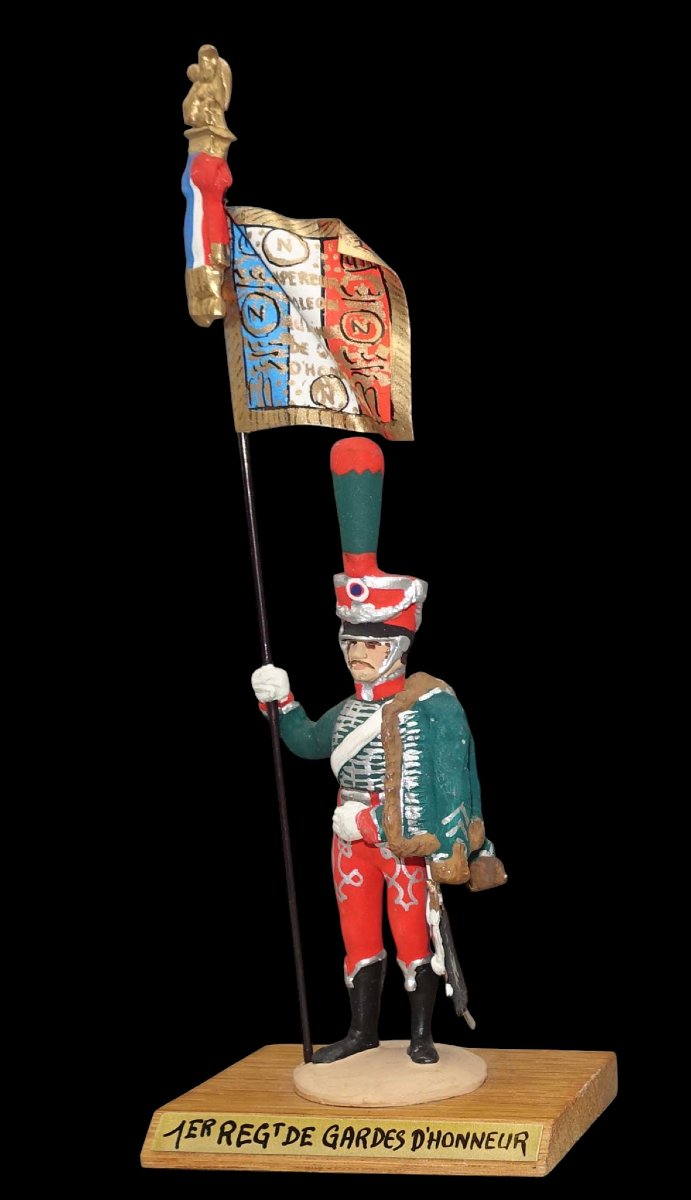  Figurines porte-drapeau 1960 par Guy RENAUD. -photo-3