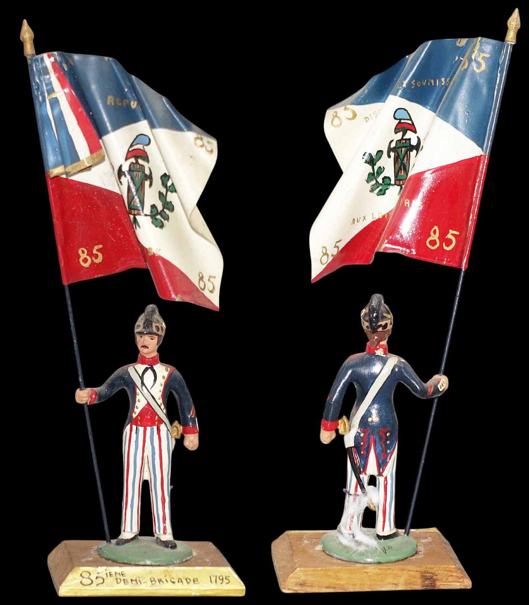 Figurines Max DESCAVES vers 1955 - Porte drapeaux-photo-3