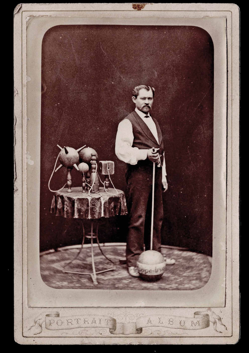 Bilboquets Photograph 1880