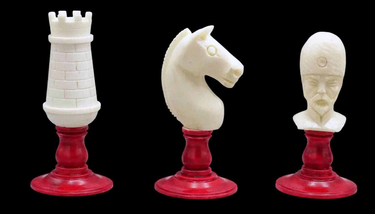 19th-century Napoleon Chess Set -photo-3