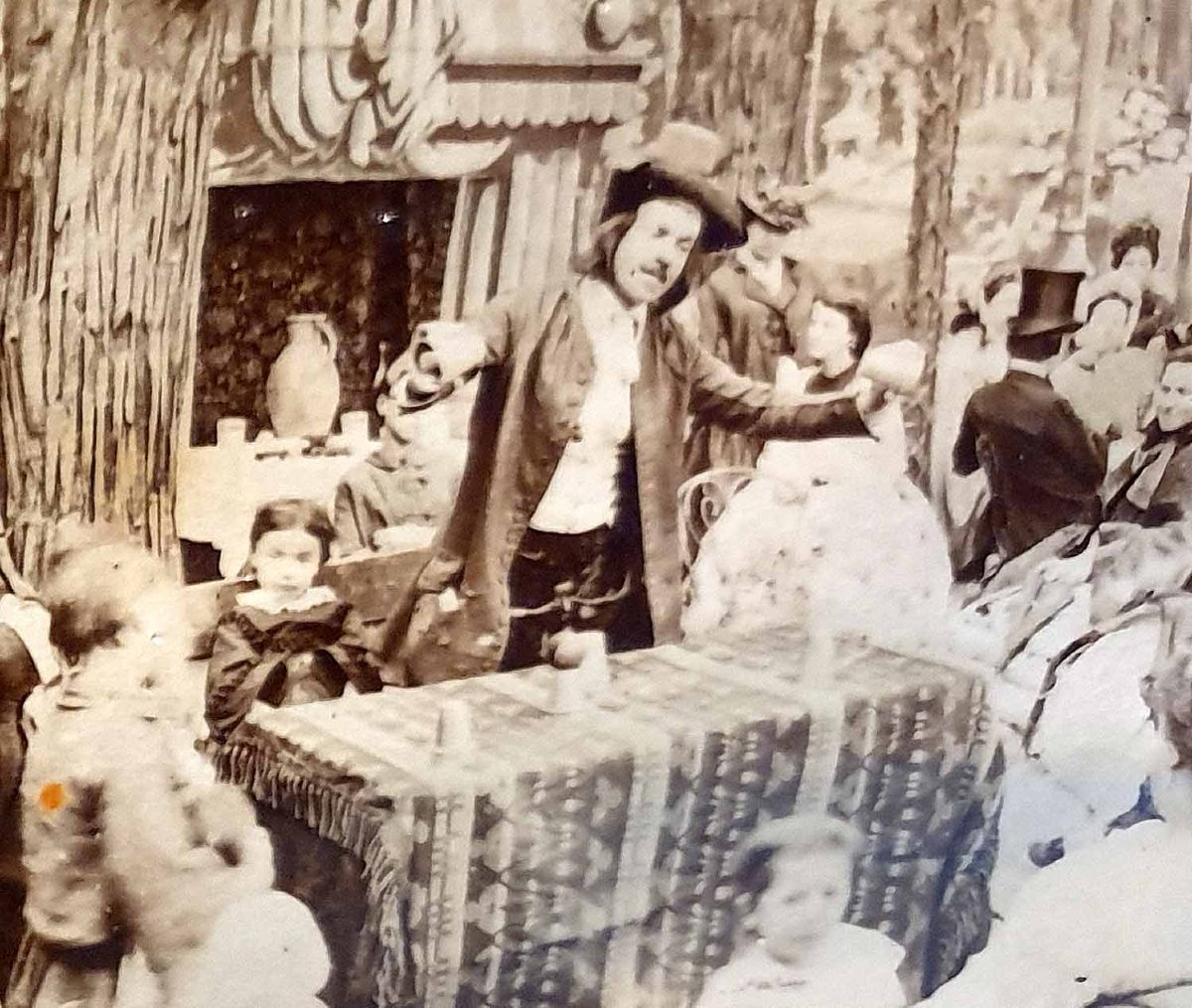 The Stereo Photo Magician, 1860-photo-2