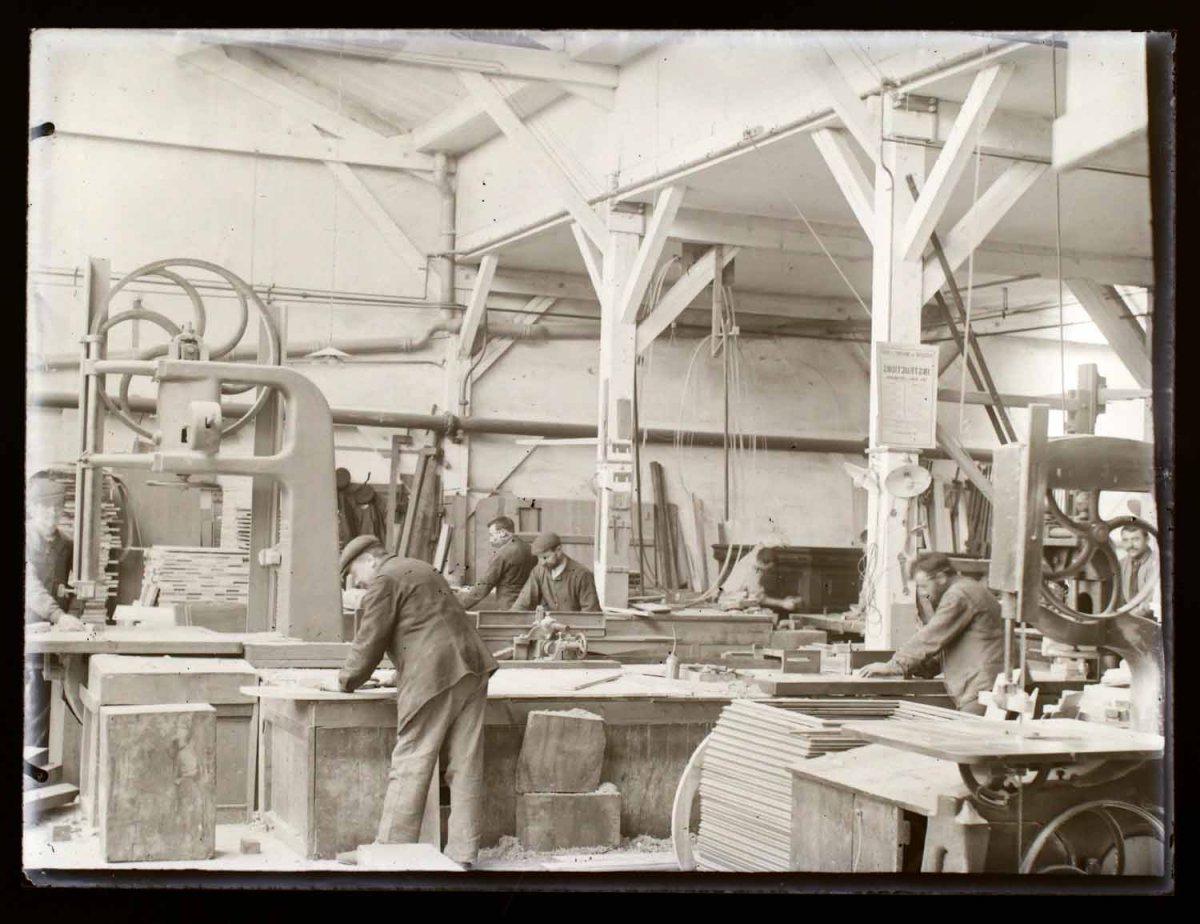 5 Photos Ja Jost Factory-photo-4