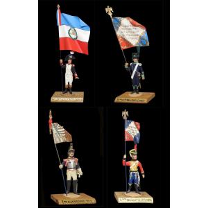 Figurines porte-drapeau 1960 par Guy RENAUD.