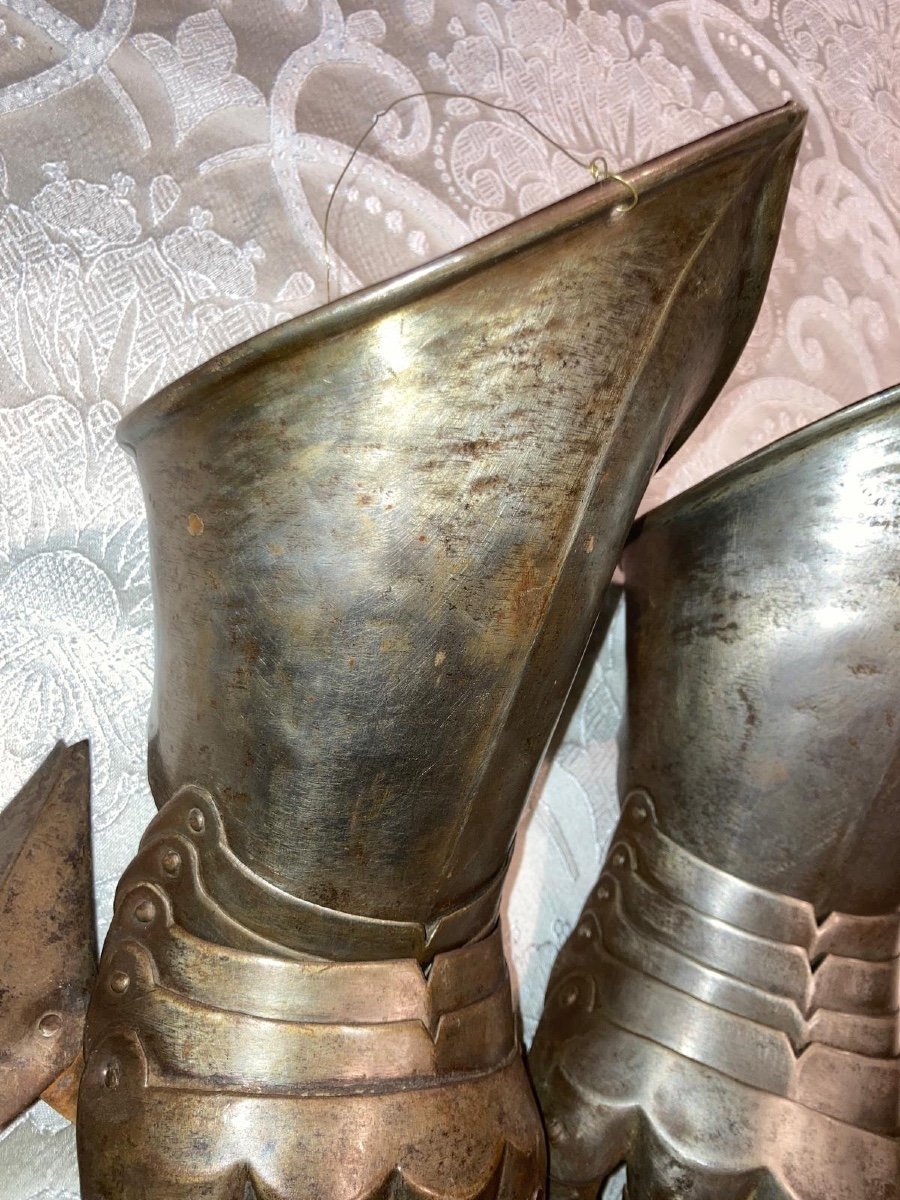 Pair De Gauntlets For A Knight Armor Circa 1620-photo-6