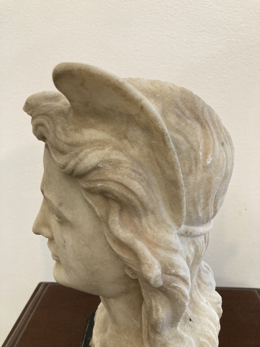 Buste en Marbre de gout classique -photo-3