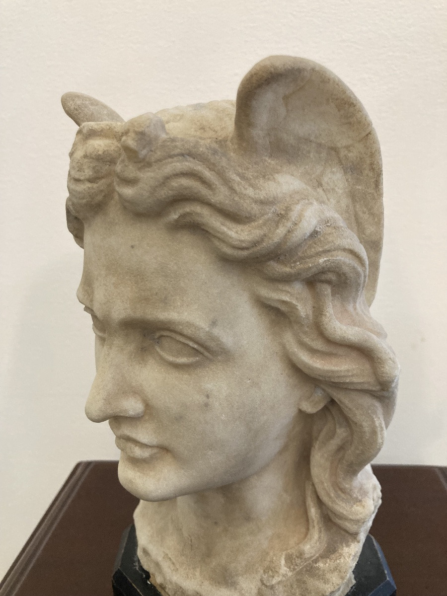Buste en Marbre de gout classique -photo-4