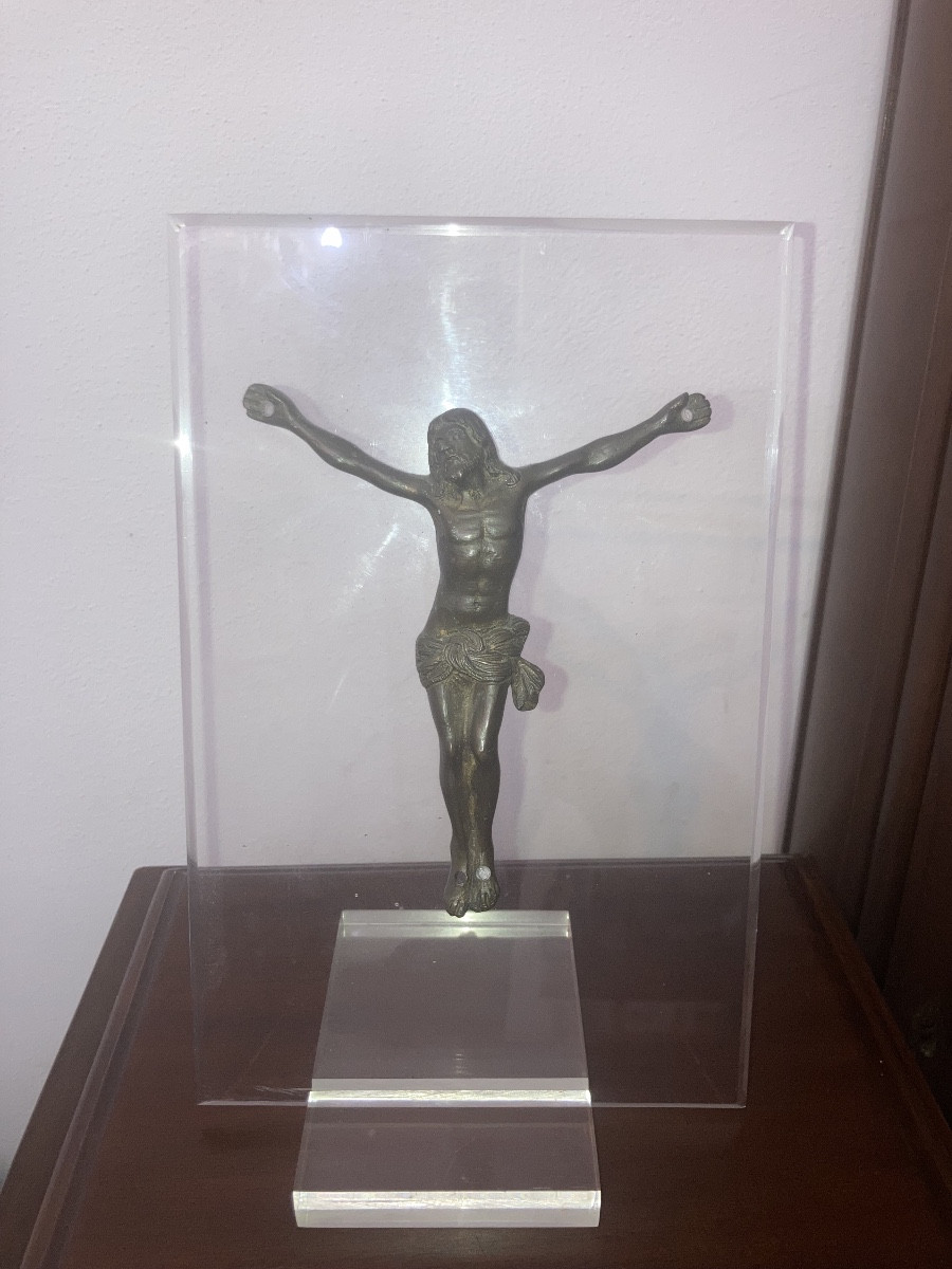Christ en bronze du XVIIIe siècle