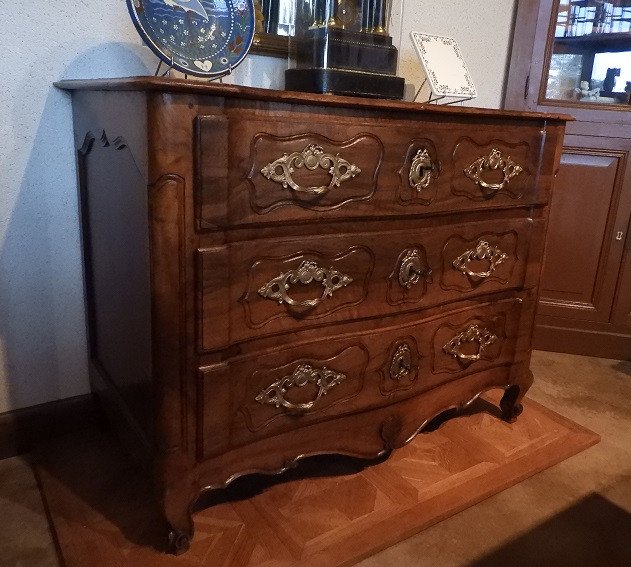 Commode Louis XV en noyer