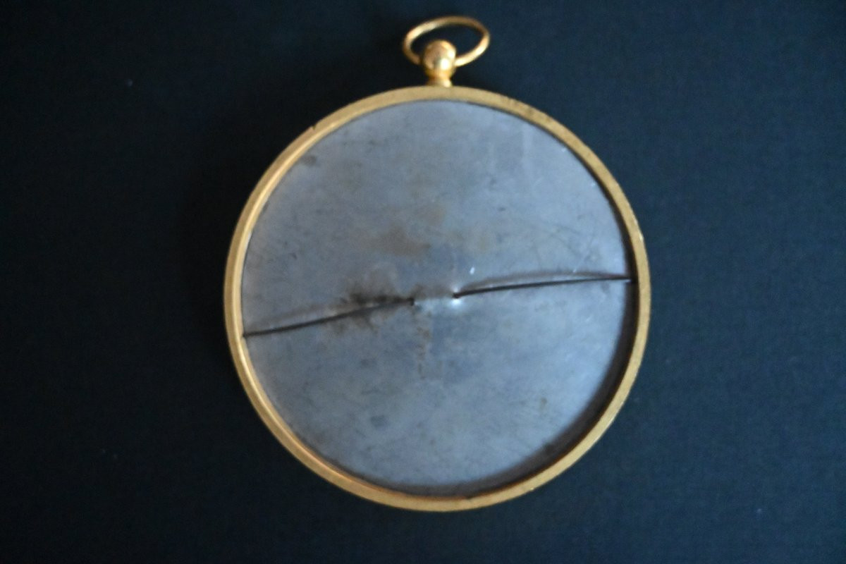 Paire De Médaillons En Biscuit De Sèvres, Représentantnapoléon III Et d'Eugénie-photo-3