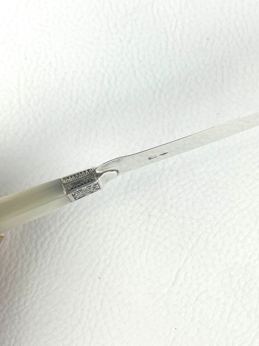 Twelve Knives With Pointed Silver Blade And Mother-of-pearl Handle-photo-4