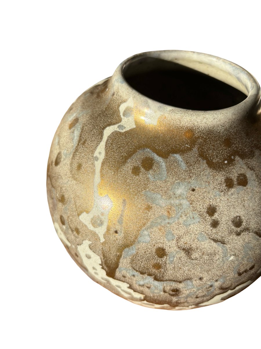 Léon Pointu White And Gold Ball Vase-photo-3