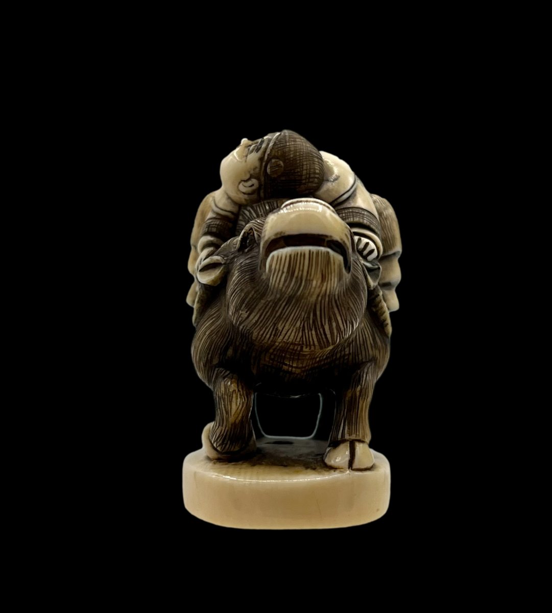 Meiji-period Netsuke-photo-3