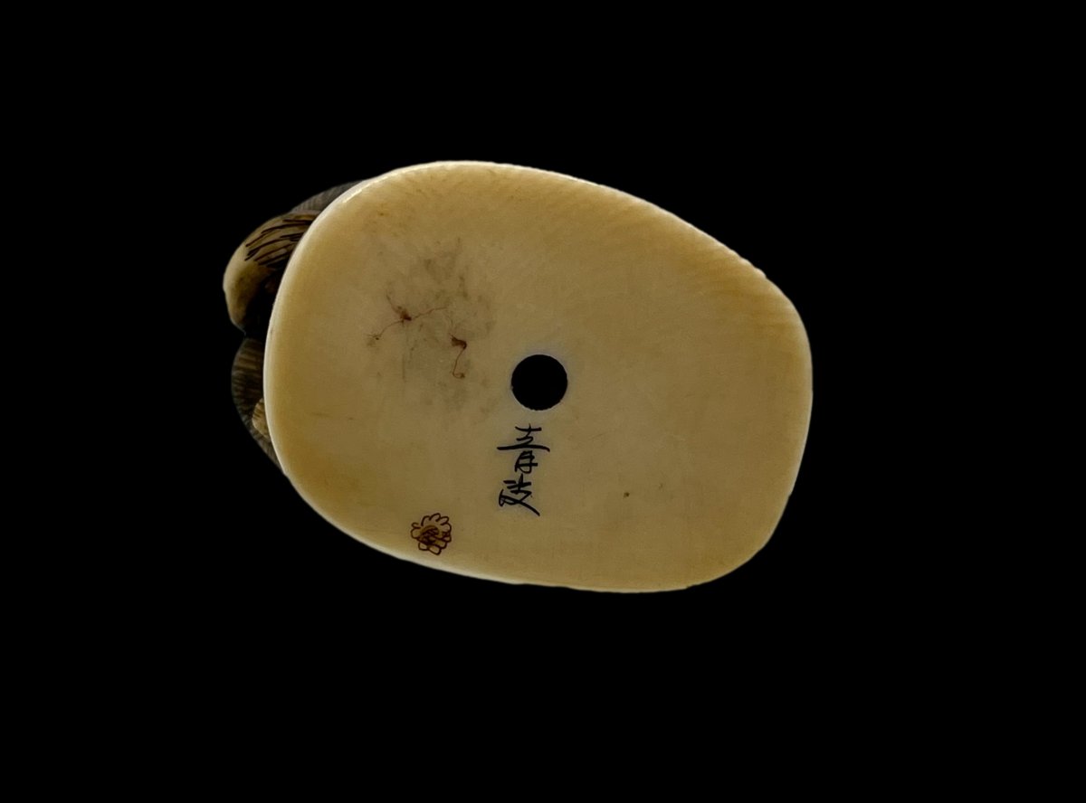 Meiji-period Netsuke-photo-2