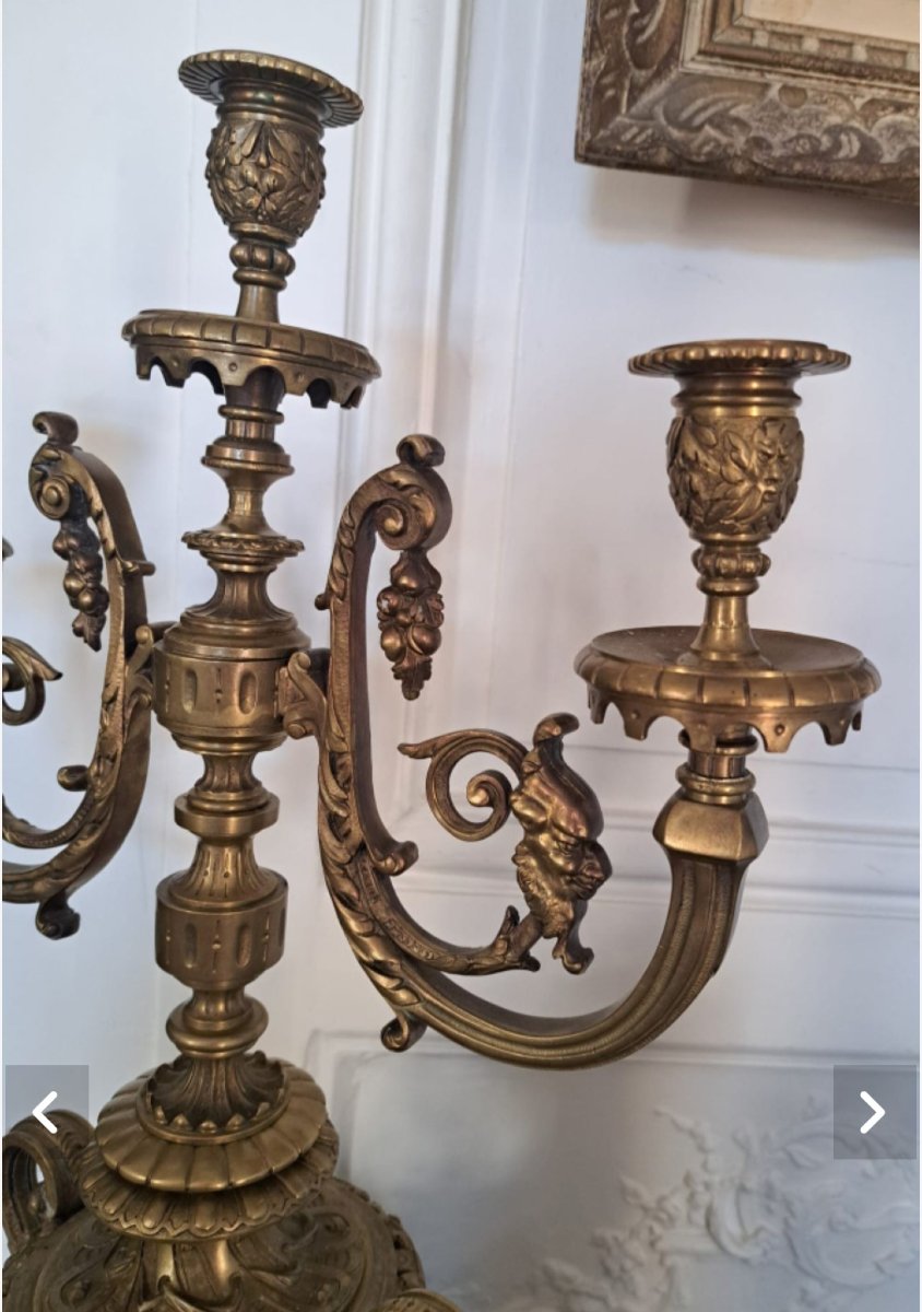 Important Pair Of Candelabers In Patinated Bronze, With Openwork Design -photo-4