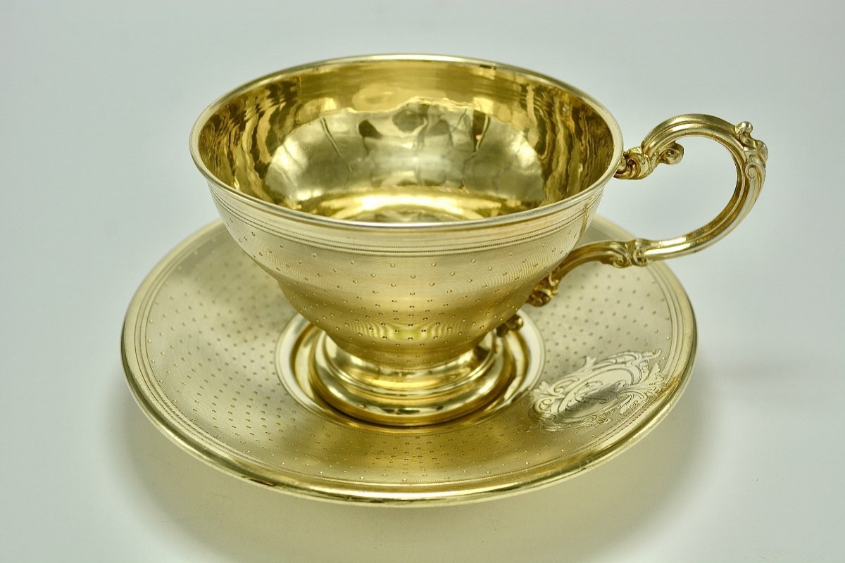 Une Tasse Et Sa Sous Tasse Argent Doré  Par Vautrin  Orfèvre / 2 ensembles dispo