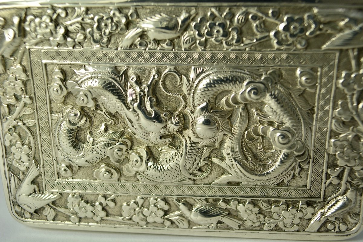 China. Box In Repoussé Silver, Circa 1900-photo-6