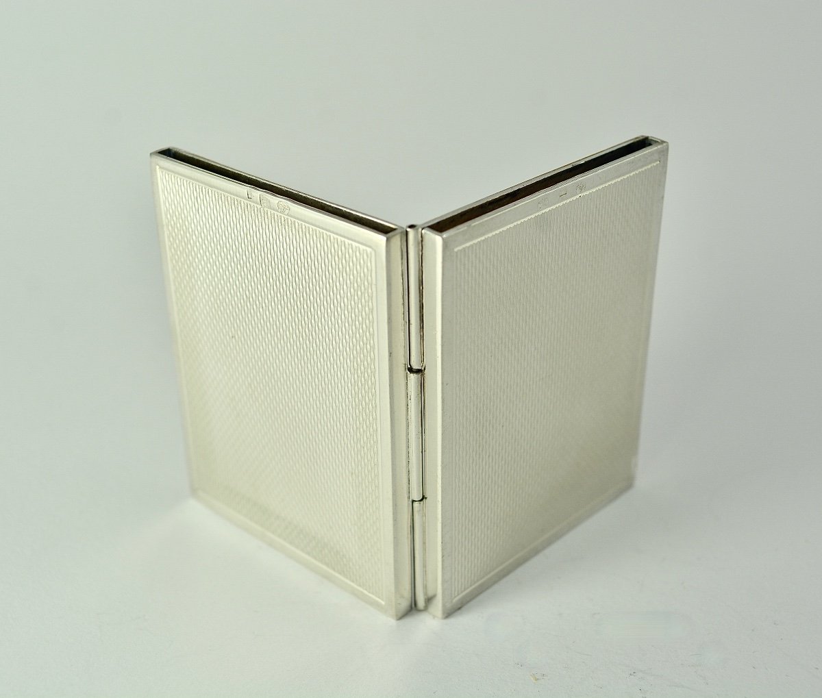 Pocket Photo Holder In Silver, European Work From The 20th Century -photo-2