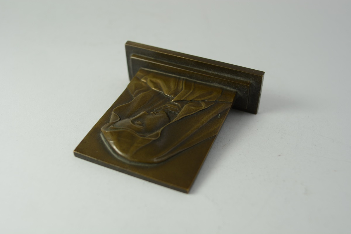 Bronze Plaque Of The Virgin Mary In Relief, Early 20th Century -photo-2