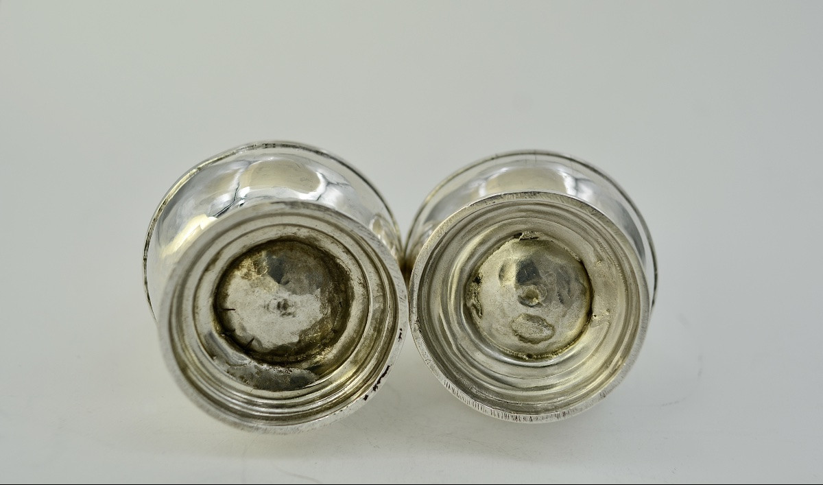 France XVIIIe Siècle. Paire De Burettes d'église Et Leur Plateau Paris vers 1762-photo-4