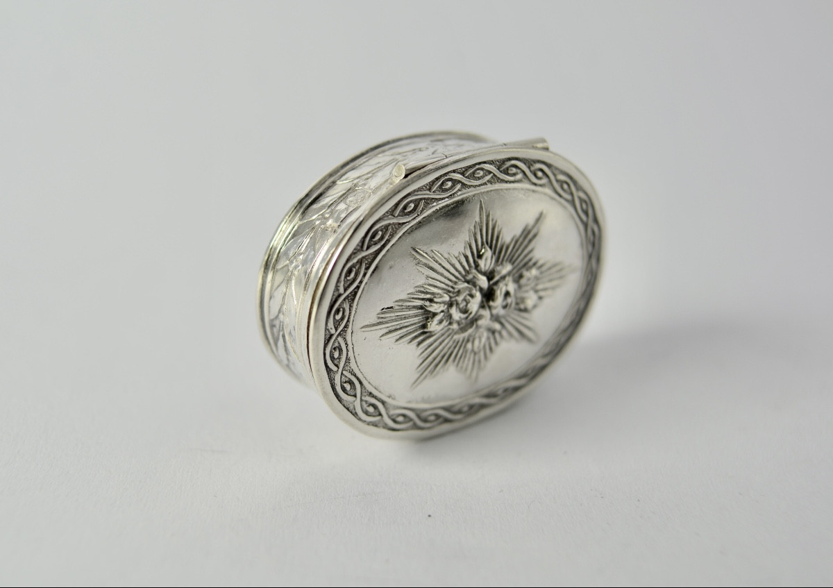 Silver Pill Box, France, Circa 1900-photo-4
