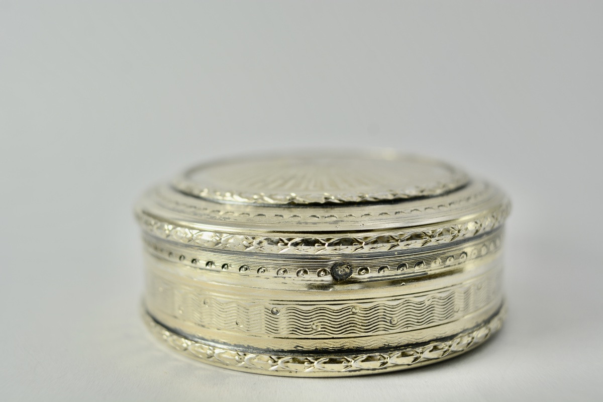 Guilloché Silver Box, France, Circa 1911-photo-3