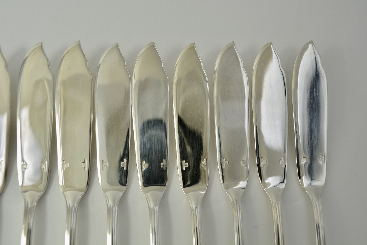 Christofle France, Pompadour, Twelve Fish Knives. Silver-plated Metal-photo-4