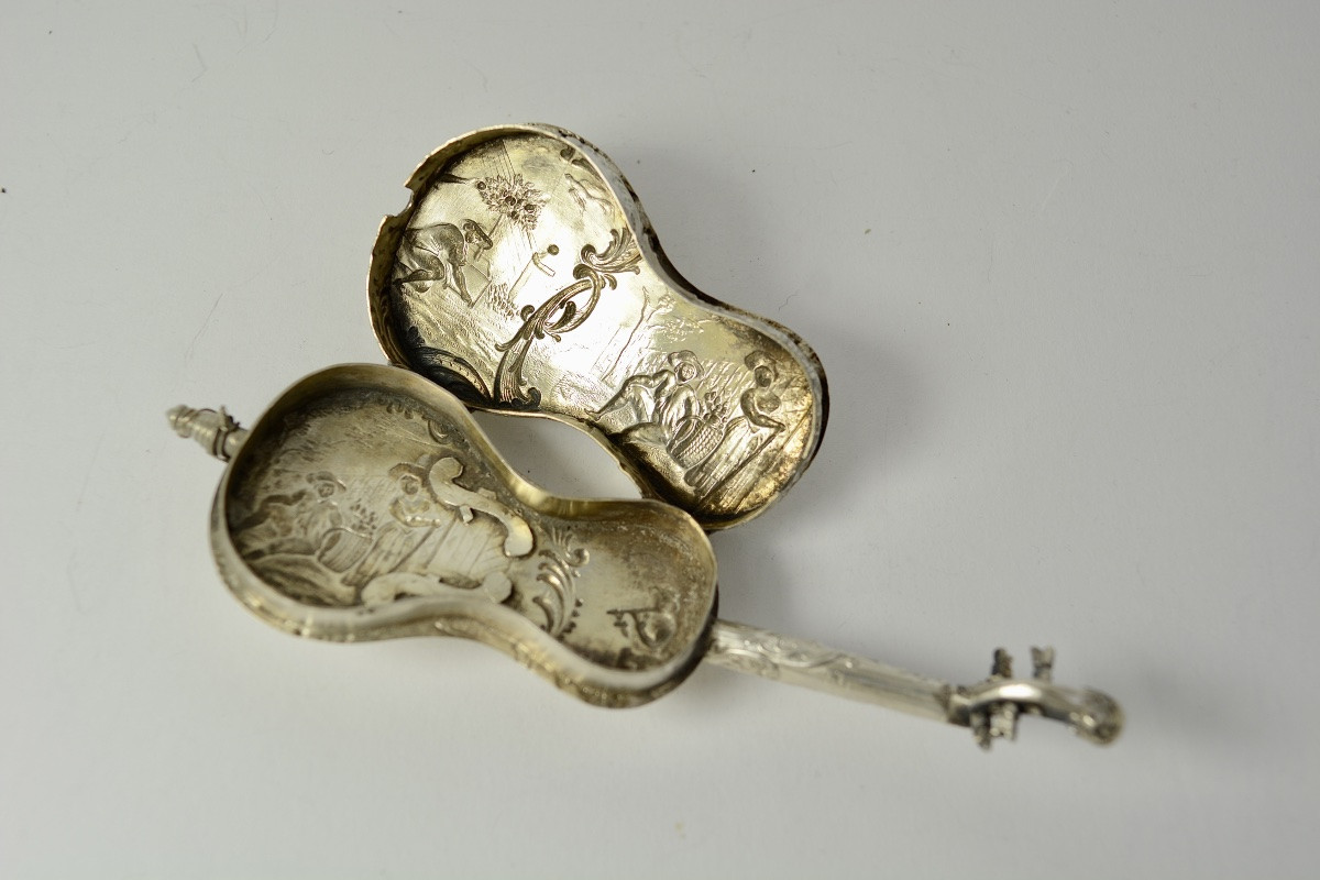 Silver Box / Snuff Box, Guitar Shape.-photo-6