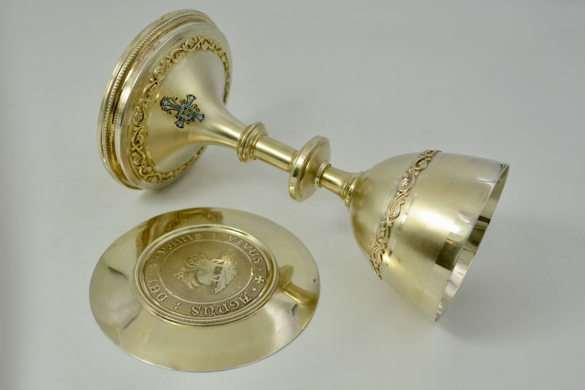 Chalice And Its Paten, Gilded Silver, France, 19th Century -photo-3