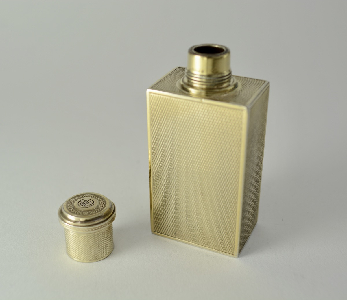 Silver-gilt Bottle, France Circa 1900, By Goldsmith Gustave Keller-photo-6