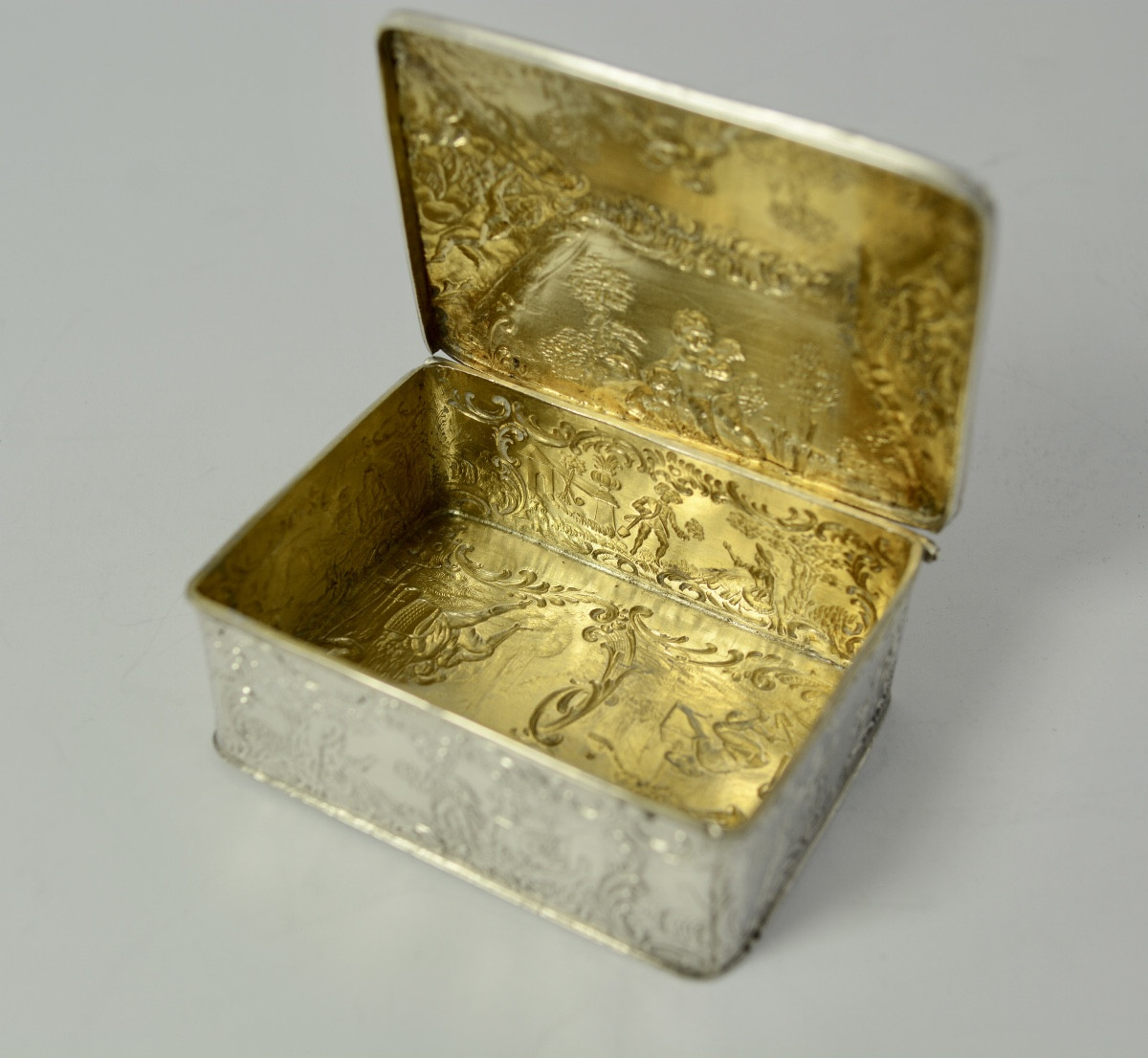 Boite en argent , Allemagne XIXeme siecle 