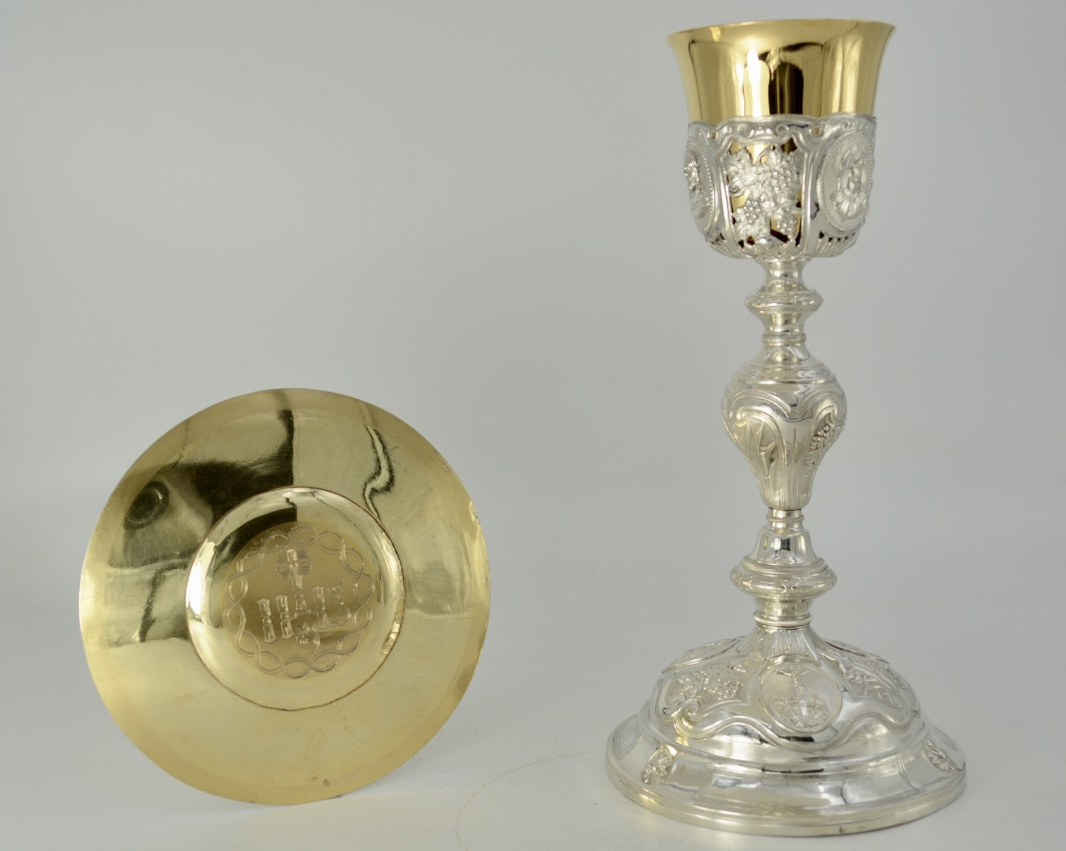 Silver And Vermeil Chalice And Paten, France, 19th Century, By Favier Brothers 