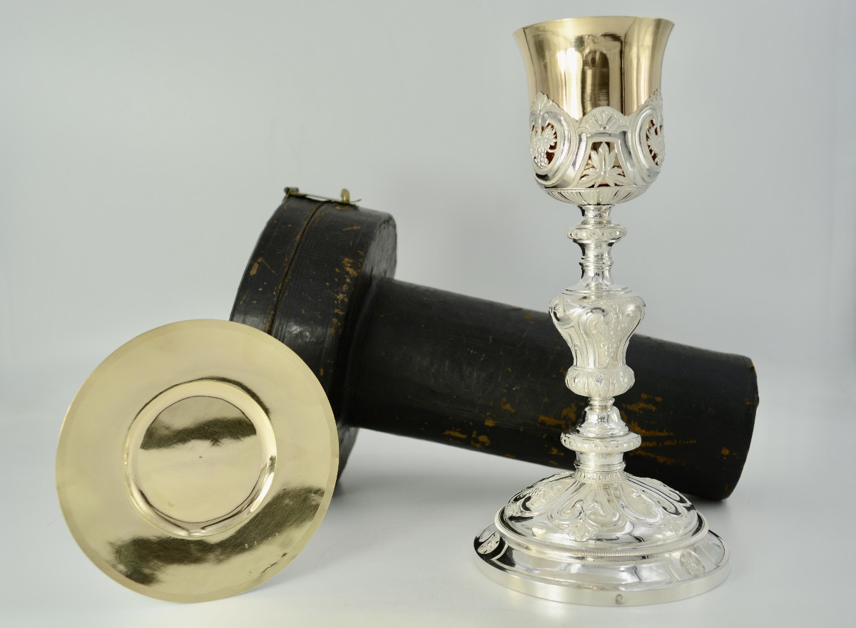 Calice et sa patene en argent , France période Empire, par JC Cahier orfèvre 